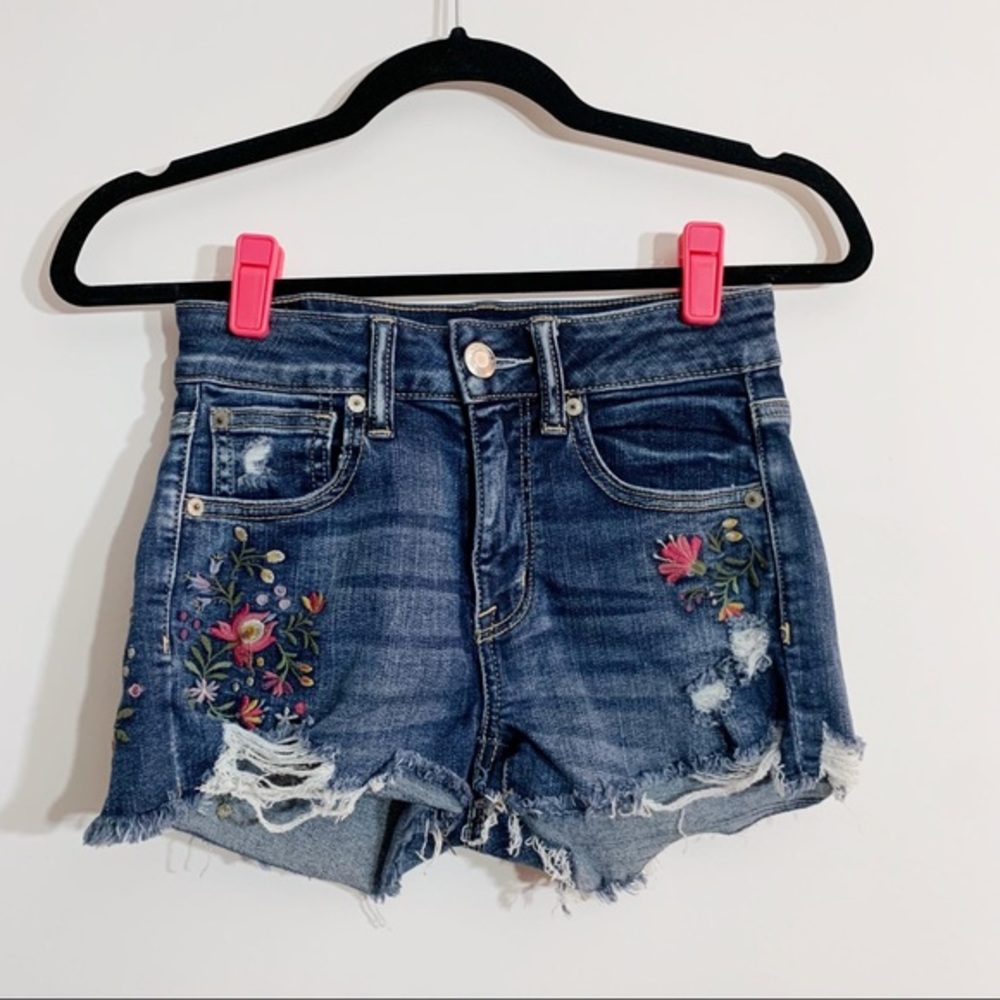 American Eagle Hi Rise Shortie Shorts Floral Embroidered Distressed 2